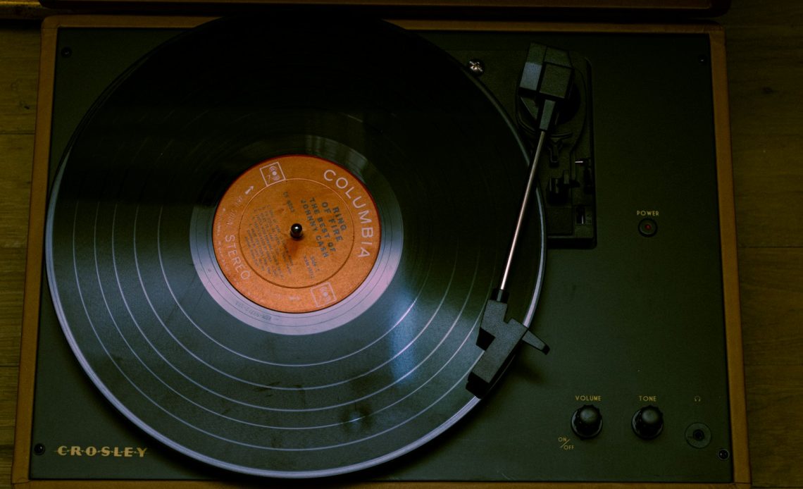 black and brown vinyl record player
